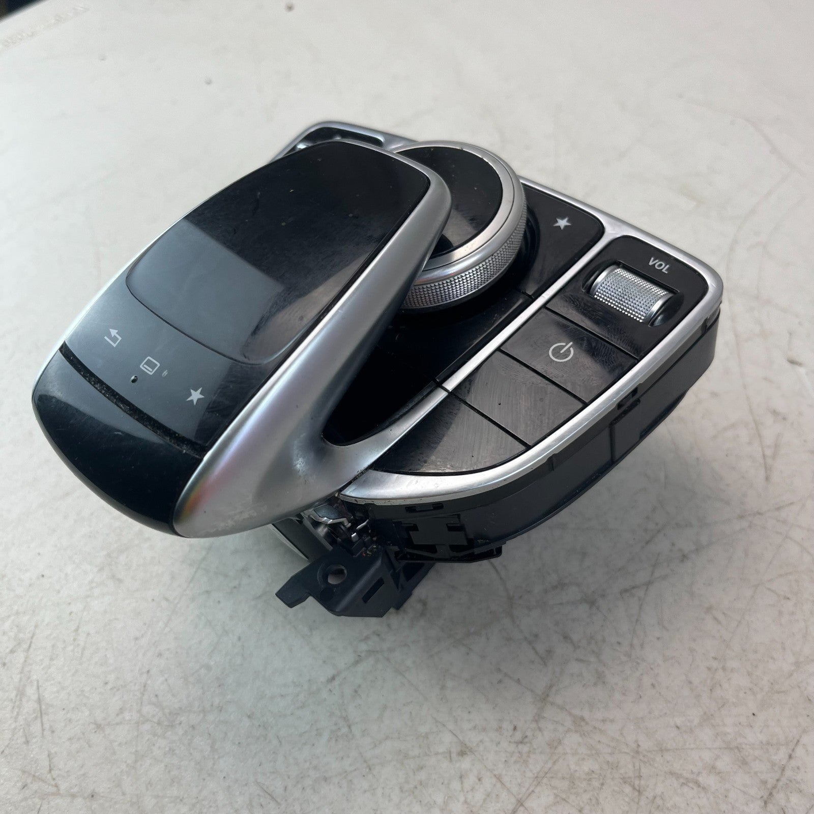 2015-2018 MERCEDES C300 FRONT CONSOLE MULTIFUNCTION CONTROL SWITCH A2059056307