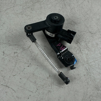 2016-24 CHEVROLET CAMARO REAR LEFT SIDE SUSPENSION RIDE HEIGHT LEVEL SENSOR OEM