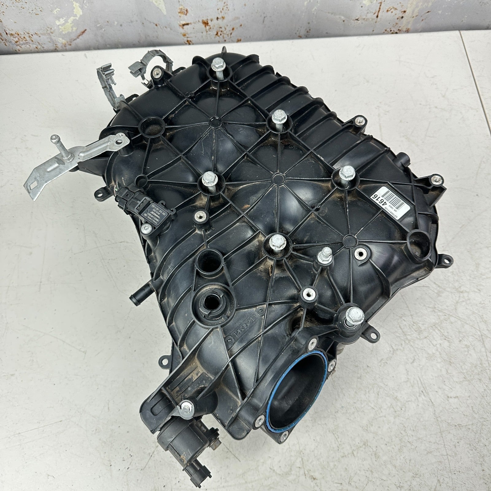 2013-2019 CADILLAC XTS UPPER ENGINE MOTOR INTAKE MANIFOLD THROTTLE 12634616 OEM
