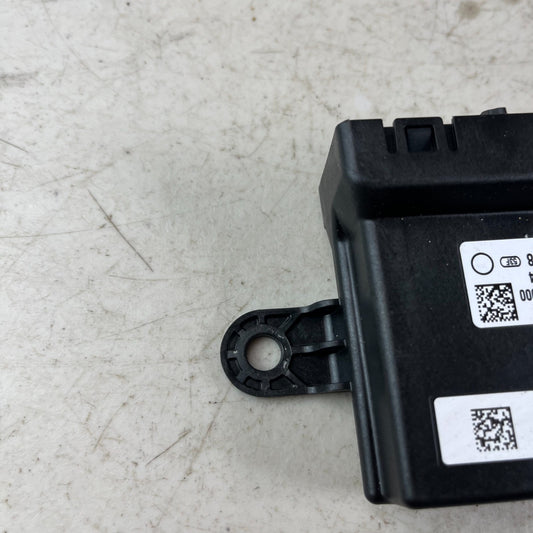 2017 - 2020 MASERATI LEVANTE PARKING ASSIST CONTROL MODULE UNIT 068403887AB OEM