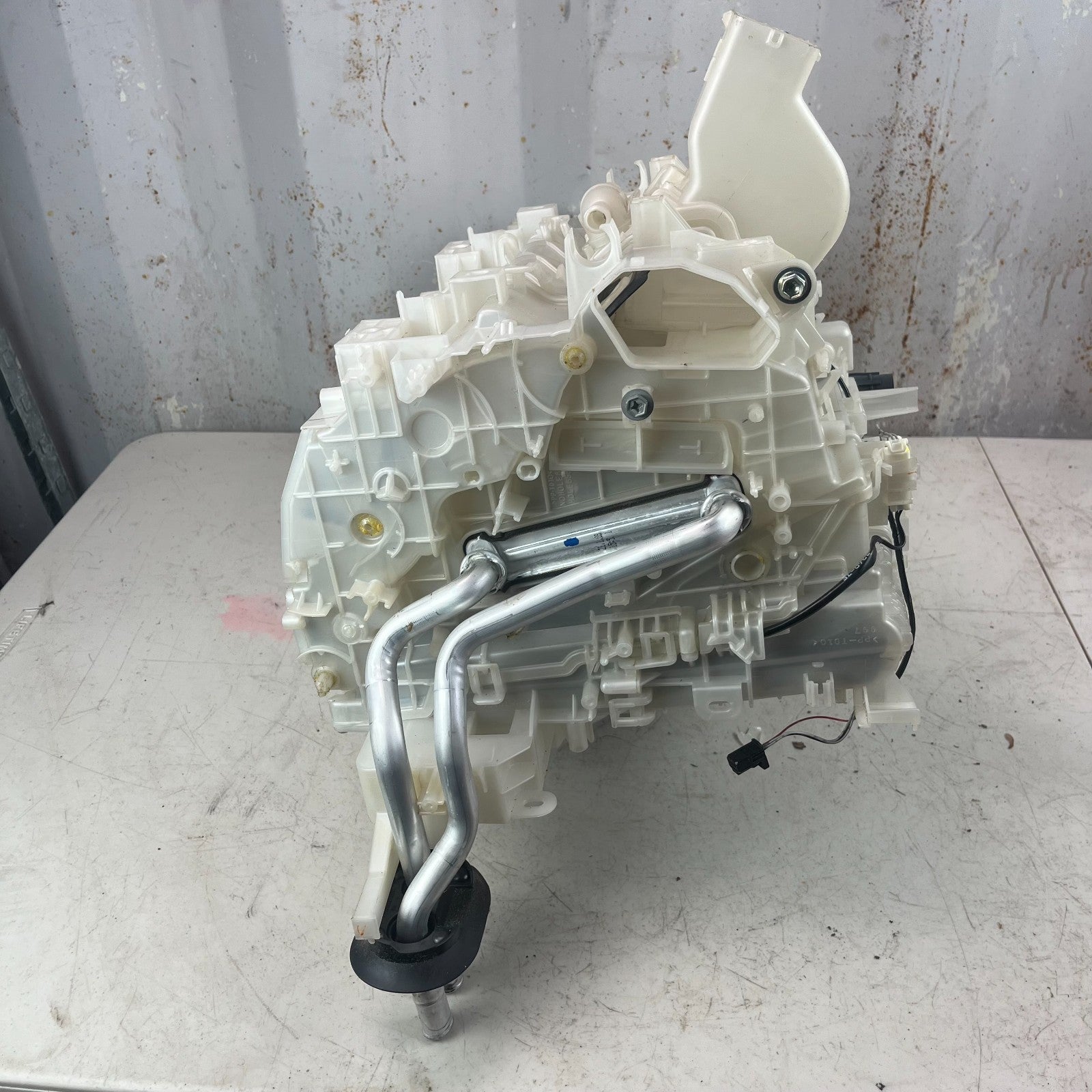 2019-2025 TOYOTA COROLLA HVAC HEATER CORE BLOWER MOTOR HOUSING 87010-12860 OEM