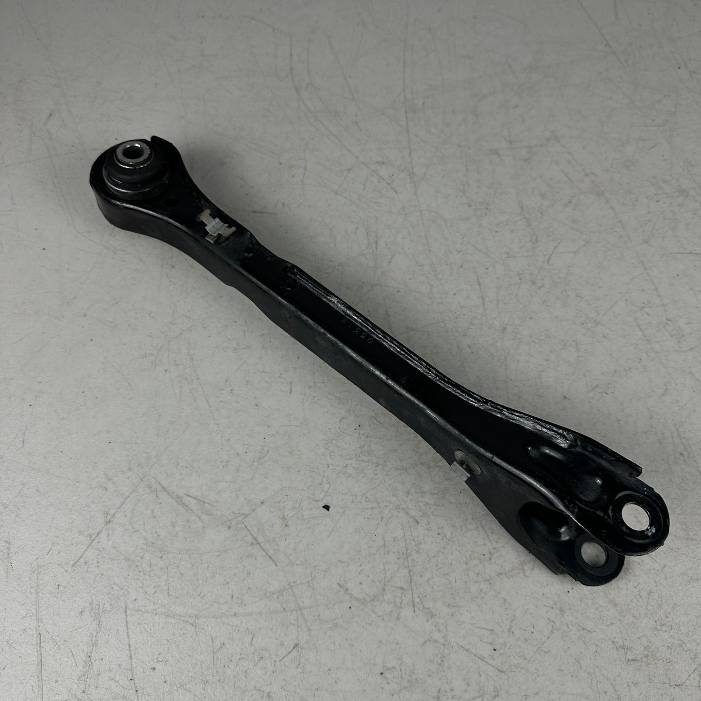 2016-24 CHEVROLET CAMARO REAR RIGHT SIDE UPPER TRAILING CONTROL ARM 84337449 OEM