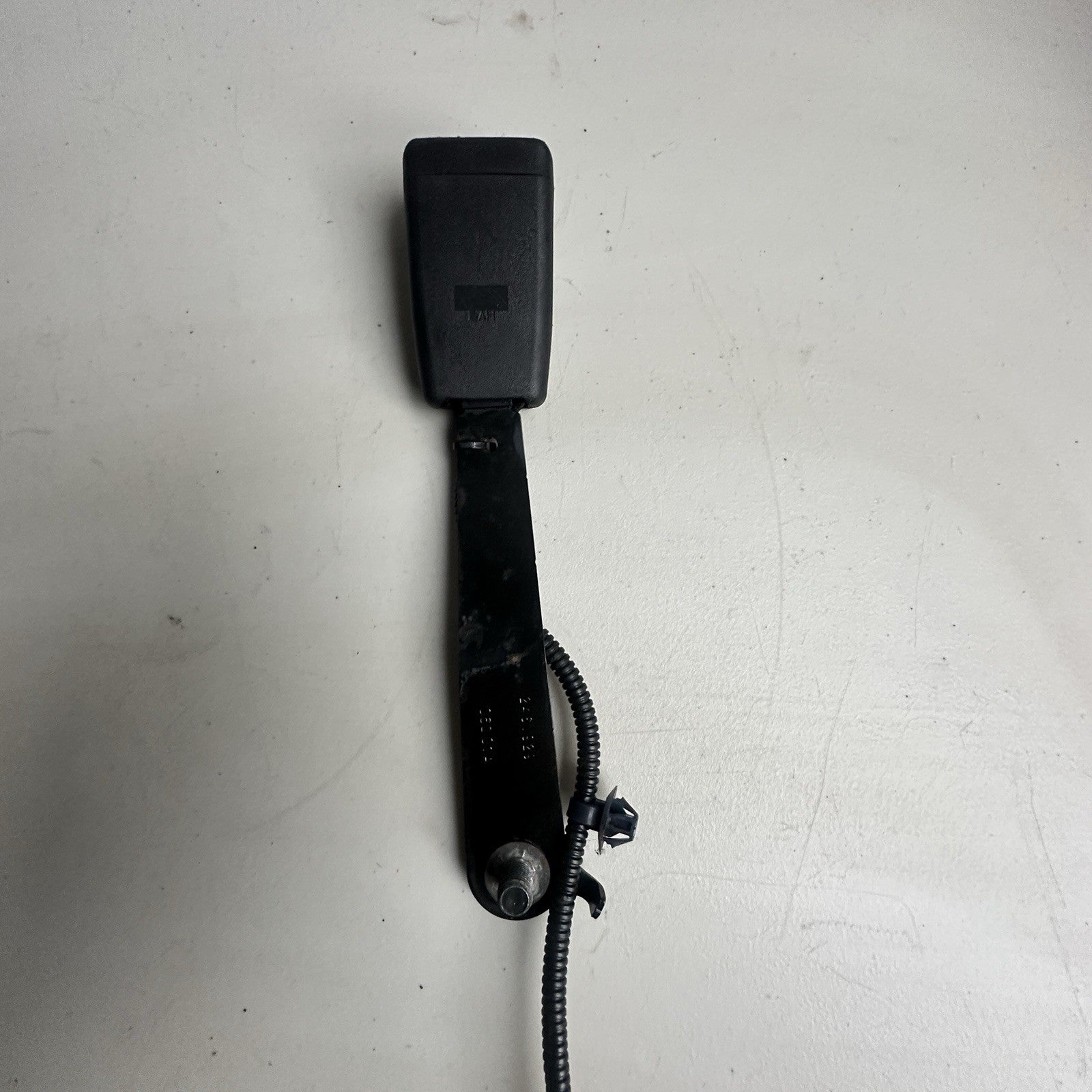 2015-2020 ACURA TLX FRONT LEFT DRIVER SIDE SEAT BELT BUCKLE OEM BLACK