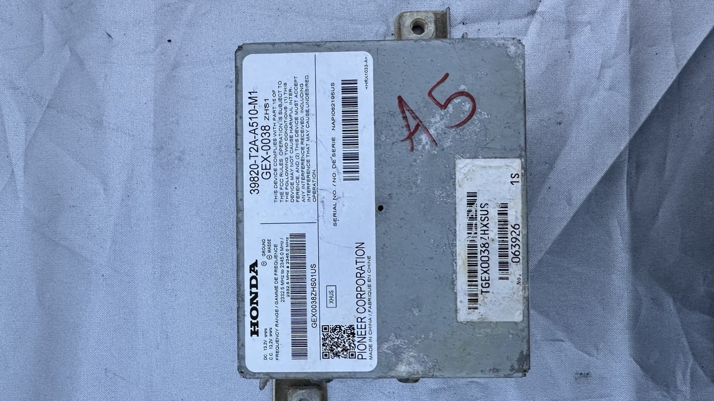 2013-2017 HONDA ACCORD SATELLITE CONTROL UNIT MODULE 39820-T2A-A510-M1 OEM