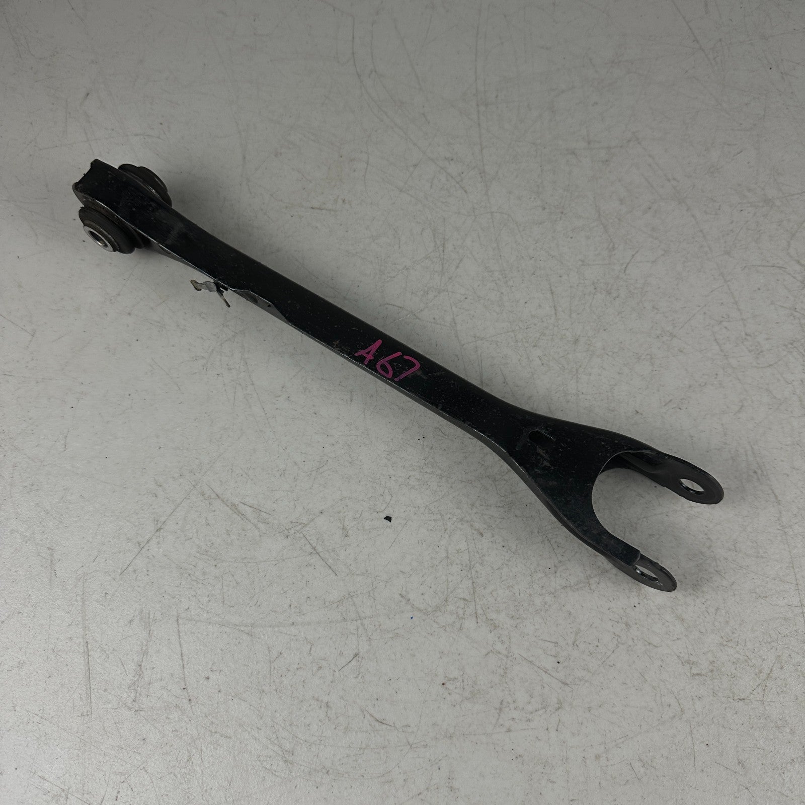 2016-24 CHEVROLET CAMARO REAR RIGHT SIDE UPPER TRAILING CONTROL ARM 84337449 OEM