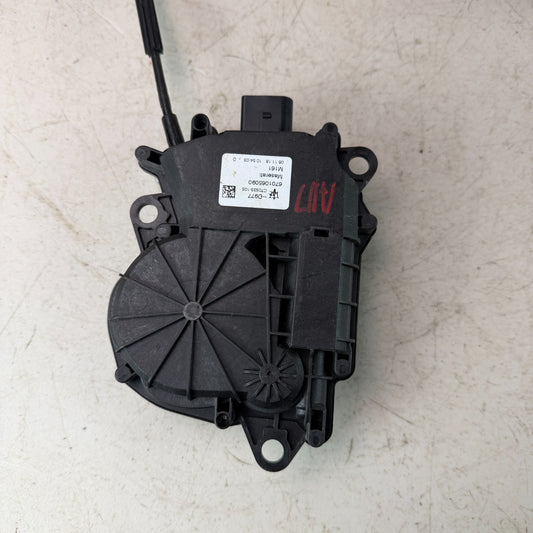2017-2020 MASERATI LEVANTE TAILGATE LATCH LOCK ACTUATOR POWER MOTOR 6701065090