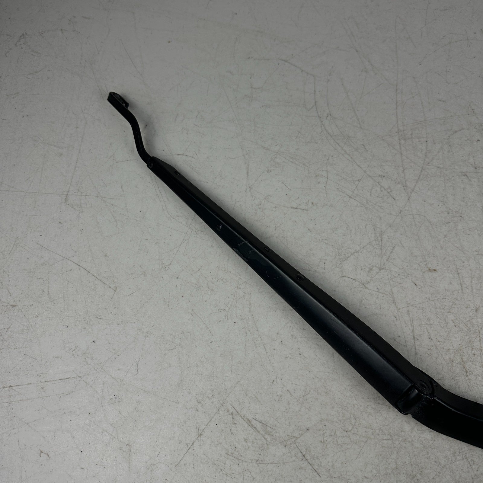 2014-2019 CHEVROLET CORVETTE FRONT WINDSHIELD RIGHT PASSENGER SIDE WIPER ARM OEM