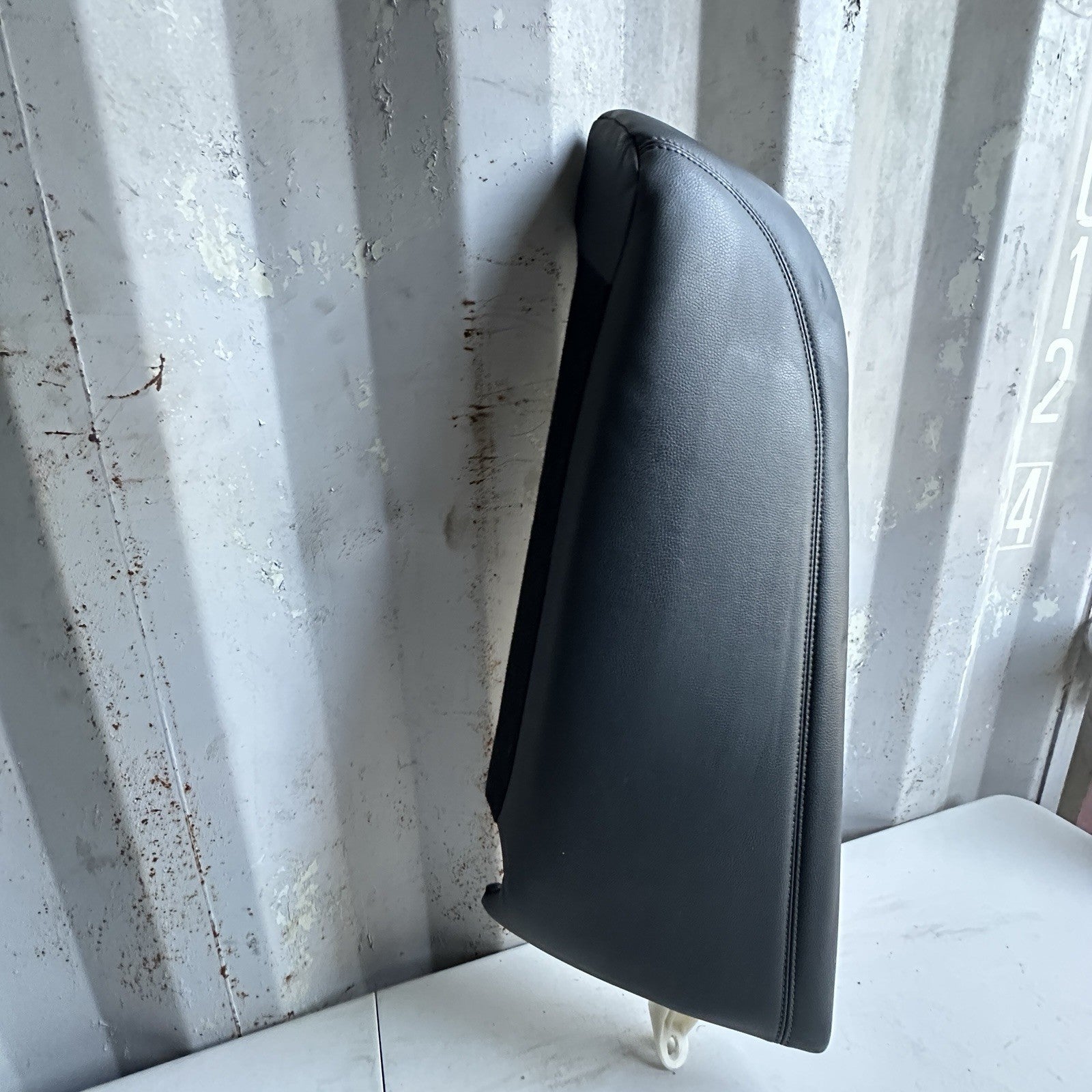13-17 Honda Accord REAR LEFT SEAT BOLSTER Corner Cushion Black Leather USED OEM