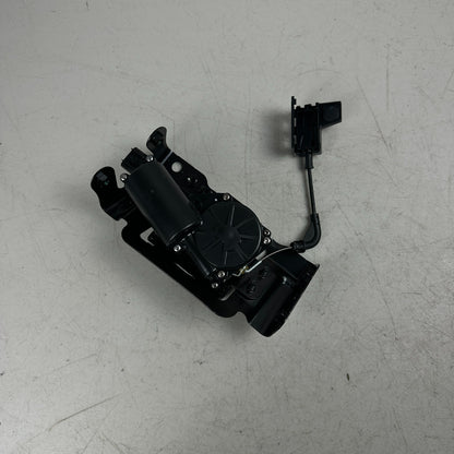 2014-2019 CHEVROLET CORVETTE C7 REAR TAILGATE TRUNK LID LOCK LATCH ACTUATOR OEM
