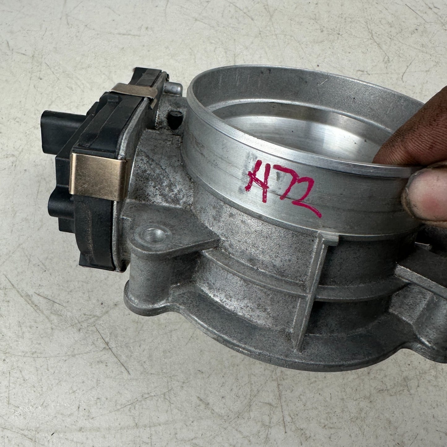 2014-2019 CHEVROLET CORVETTE C7 THROTTLE VALVE BODY ASSEMBLY 12678223 OEM