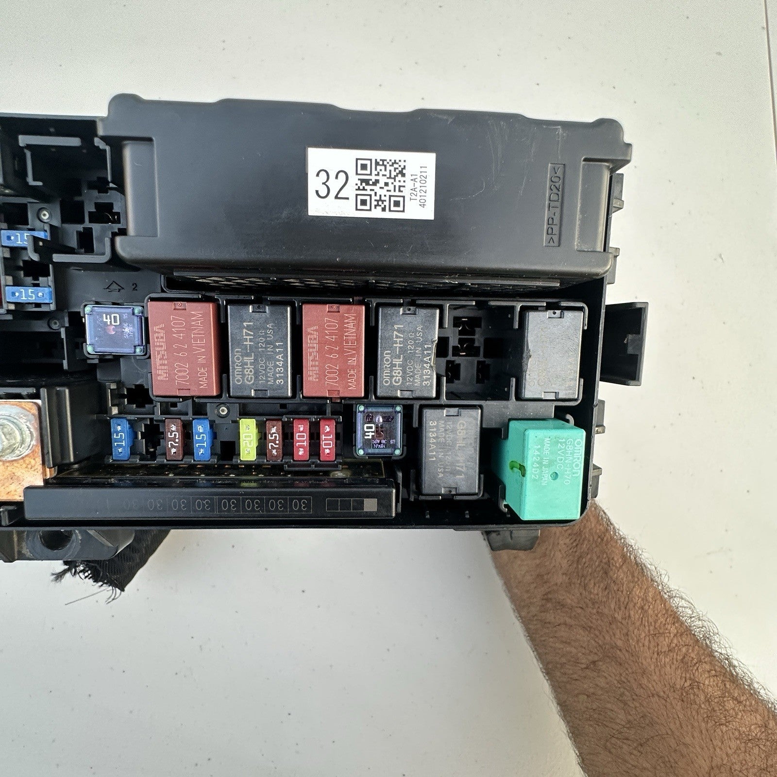 2014 Honda Accord EX-L 3.5 V6 Fuse Box Assembly Unit OEM USED