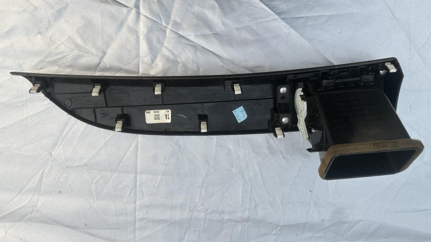 2013-2017 HONDA ACCORD EXL SEDAN  WOOD PASSENGER/RIGHT SIDE DASH AC AIR VENT OEM