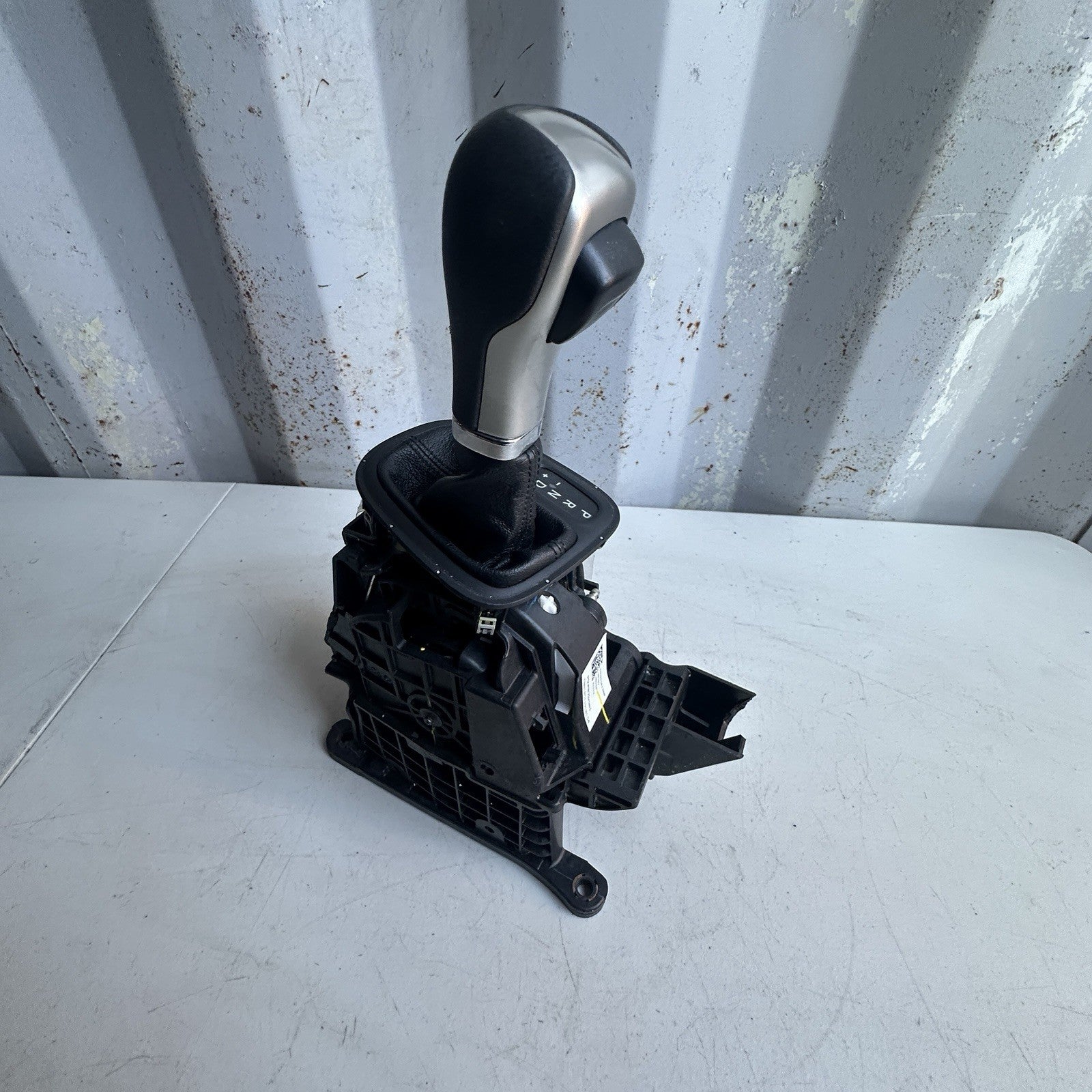 2017 - 2021 JEEP COMPASS FLOOR GEAR SHIFTER SELECTOR KNOB