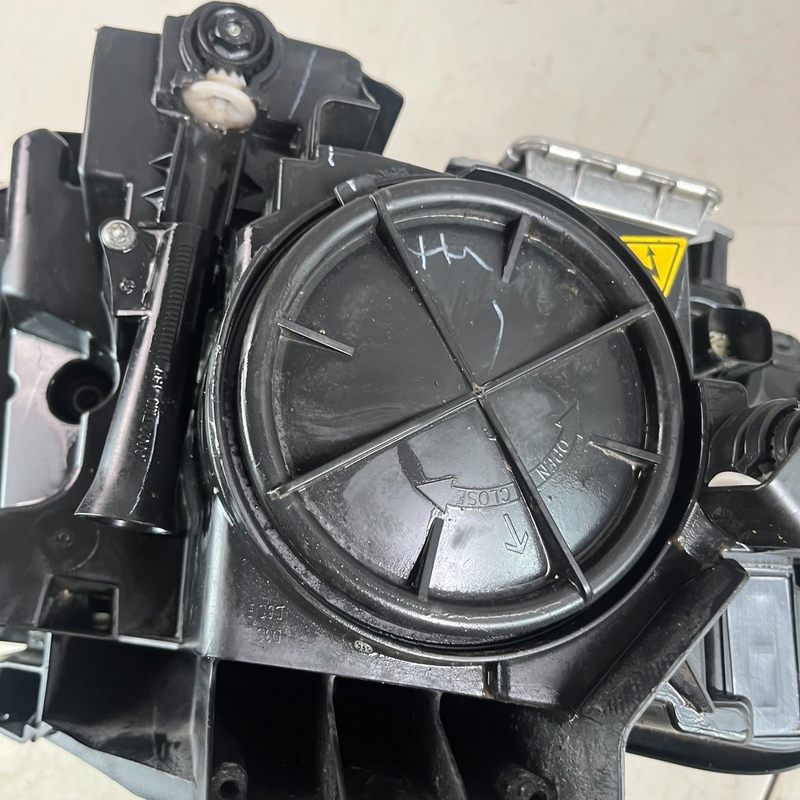 2016-2024 CHEVY CAMARO FRONT LEFT DRIVER SIDE XENON LED HEADLIGHT HEADLAMP OEM