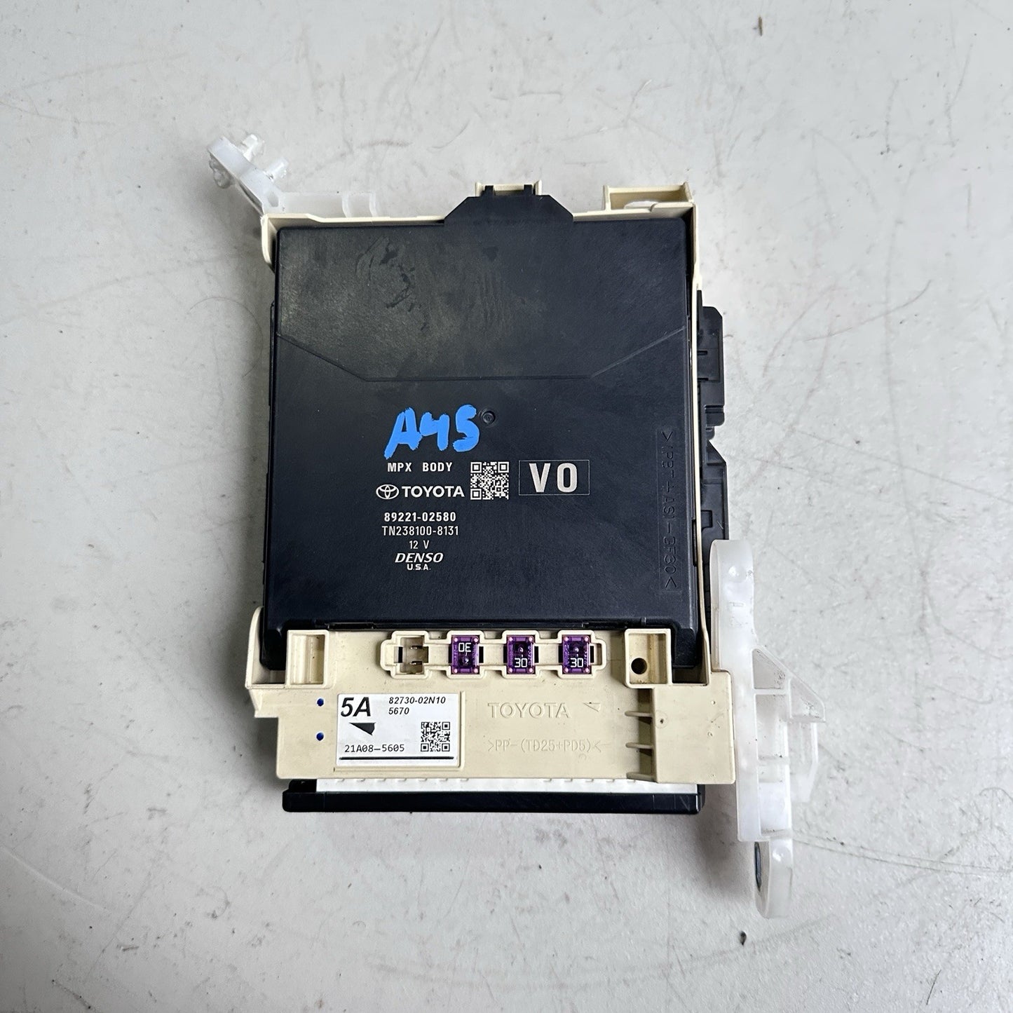 2020-2022 TOYOTA COROLLA BODY CONTROL MODULE MPX BODY 89221-02580