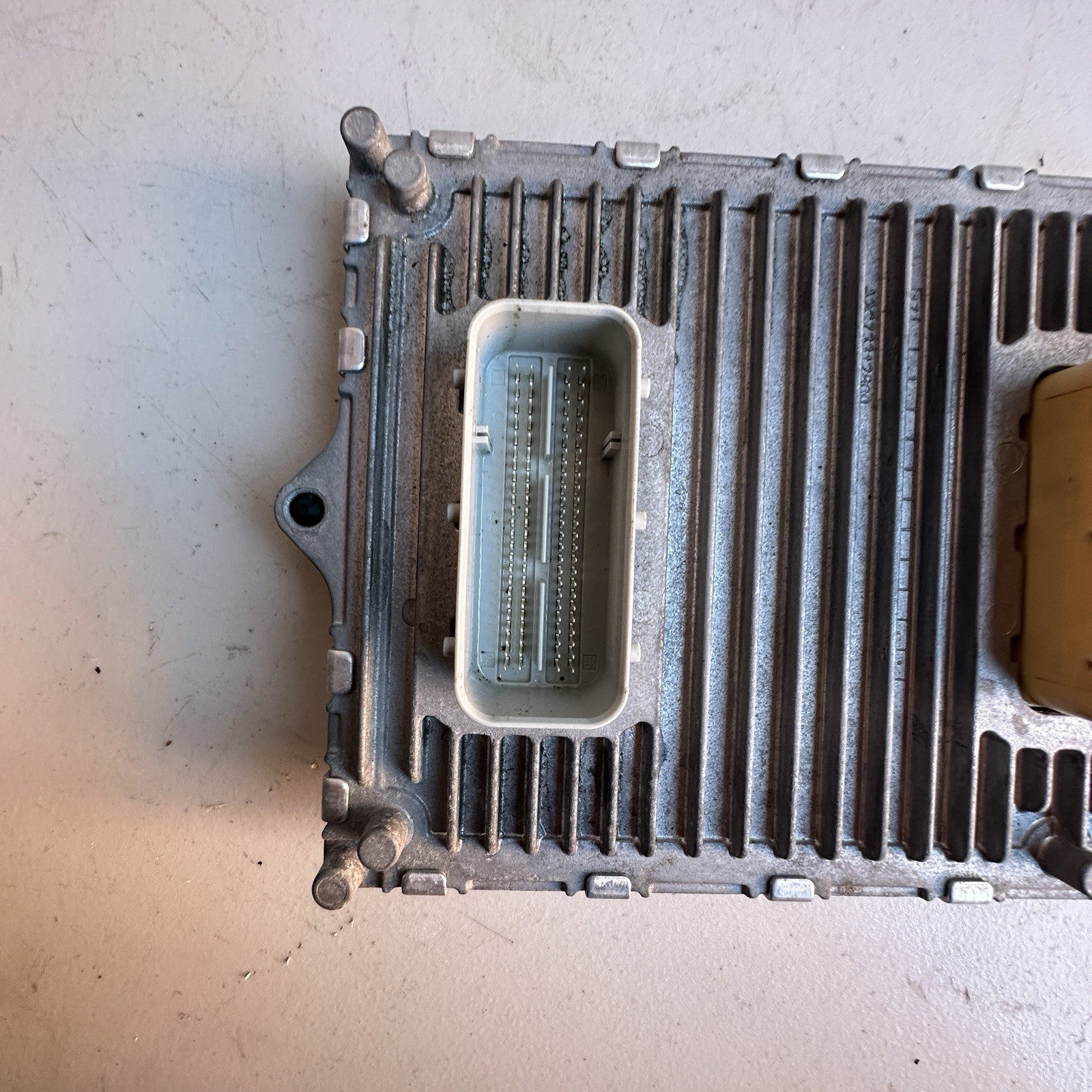 2018 2019 DODGE CHARGER 3.6L Engine Computer Module OEM ECM P68330904AA