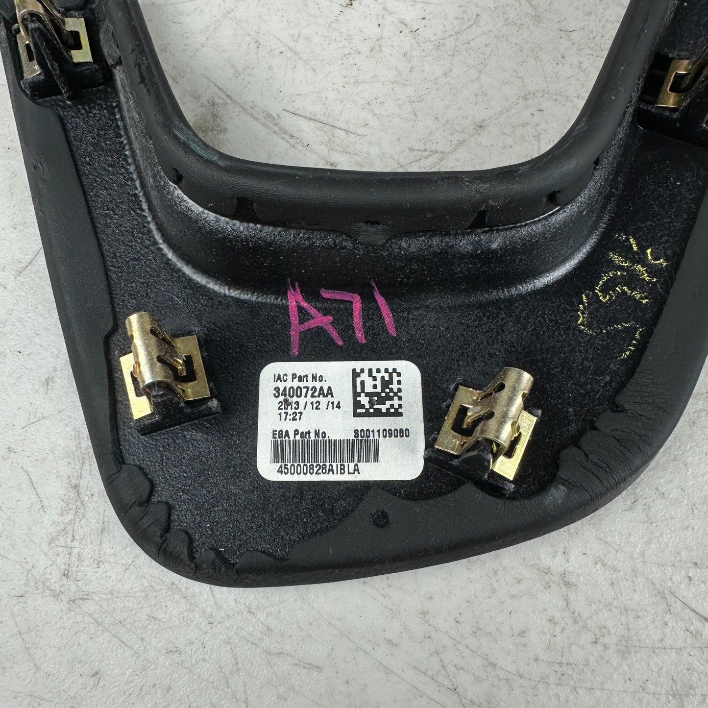 2014-19 CORVETTE C7 CENTER CONSOLE LEATHER INTERIOR CORNER TRIM PANEL BLACK OEM