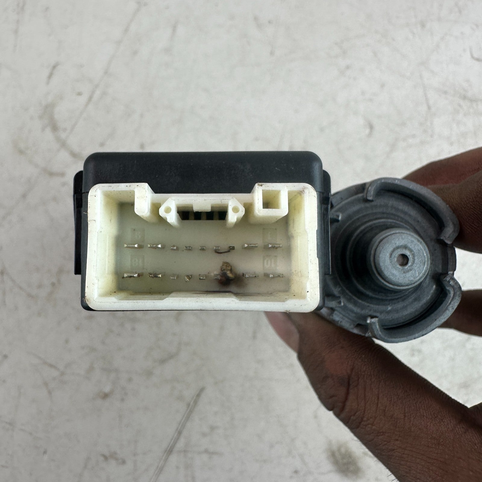 2015-2021 MERCEDES W205 C300 PANORAMIC SUN ROOF WINDOW CURTAIN SHADE MOTOR OEM