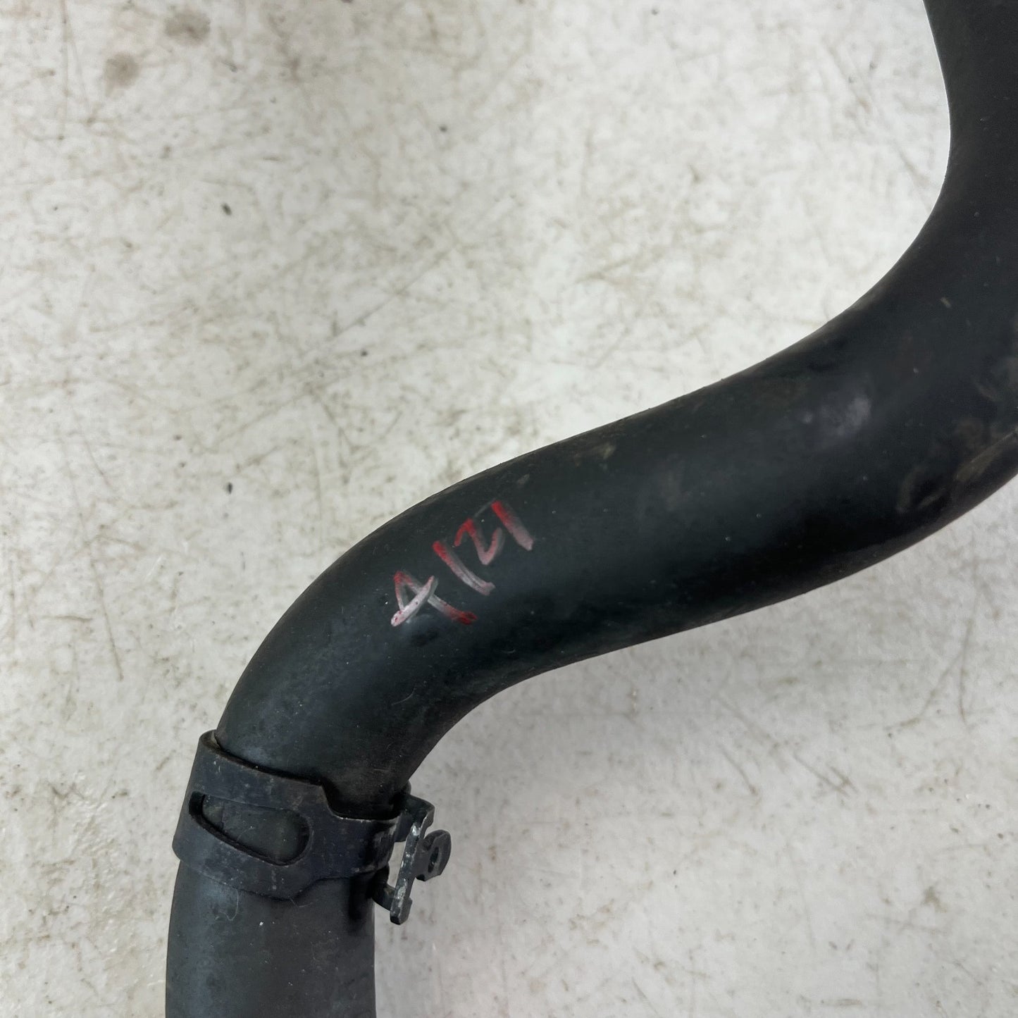 2005-2013 CHEVROLET CORVETTE C6 RADIATOR UPPER HEATER COOLANT HOSE PIPE OEM