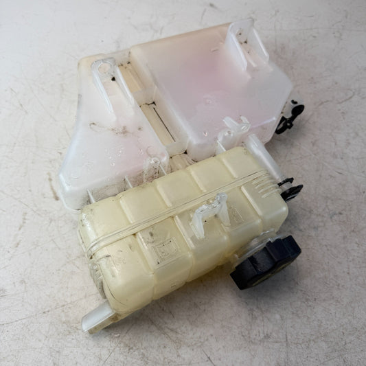 2016-2024 CHEVROLET CAMARO ENGINE COOLANT OVERFLOW RESERVOIR TANK 22948113 OEM
