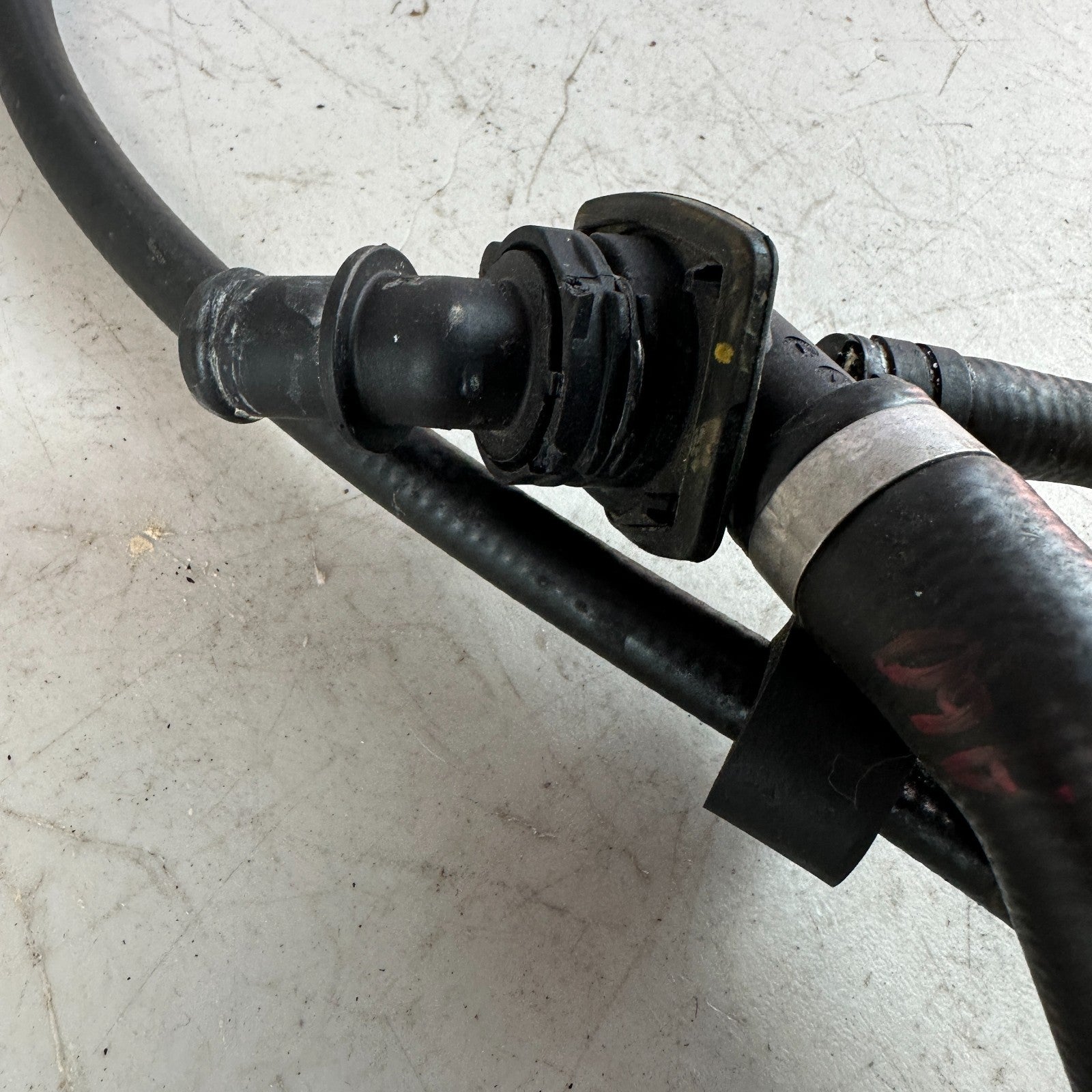 2015-2018 MERCEDES W205 C300 HVAC ENGINE HEATER COOLANT WATER HOSE LINE SET OEM