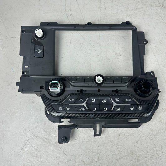 14-19 CHEVROLET CORVETTE DASH AC HEATER CLIMATE AND RADIO CONTROL UNIT PANEL OEM