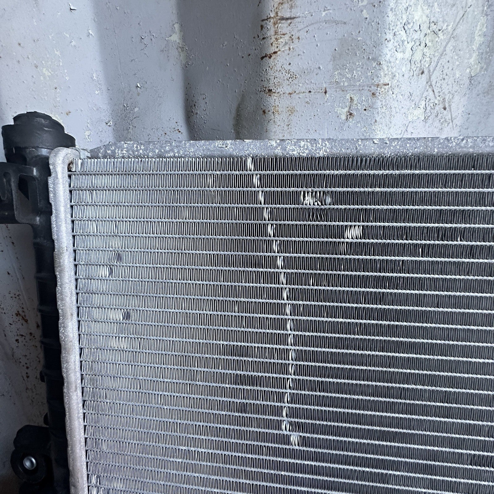 14-19 Chevrolet Corvette C7 Z06 Grand Sport engine Cooling Radiator OEM USED