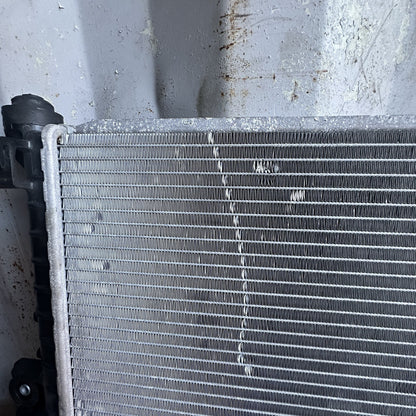 14-19 Chevrolet Corvette C7 Z06 Grand Sport engine Cooling Radiator OEM USED