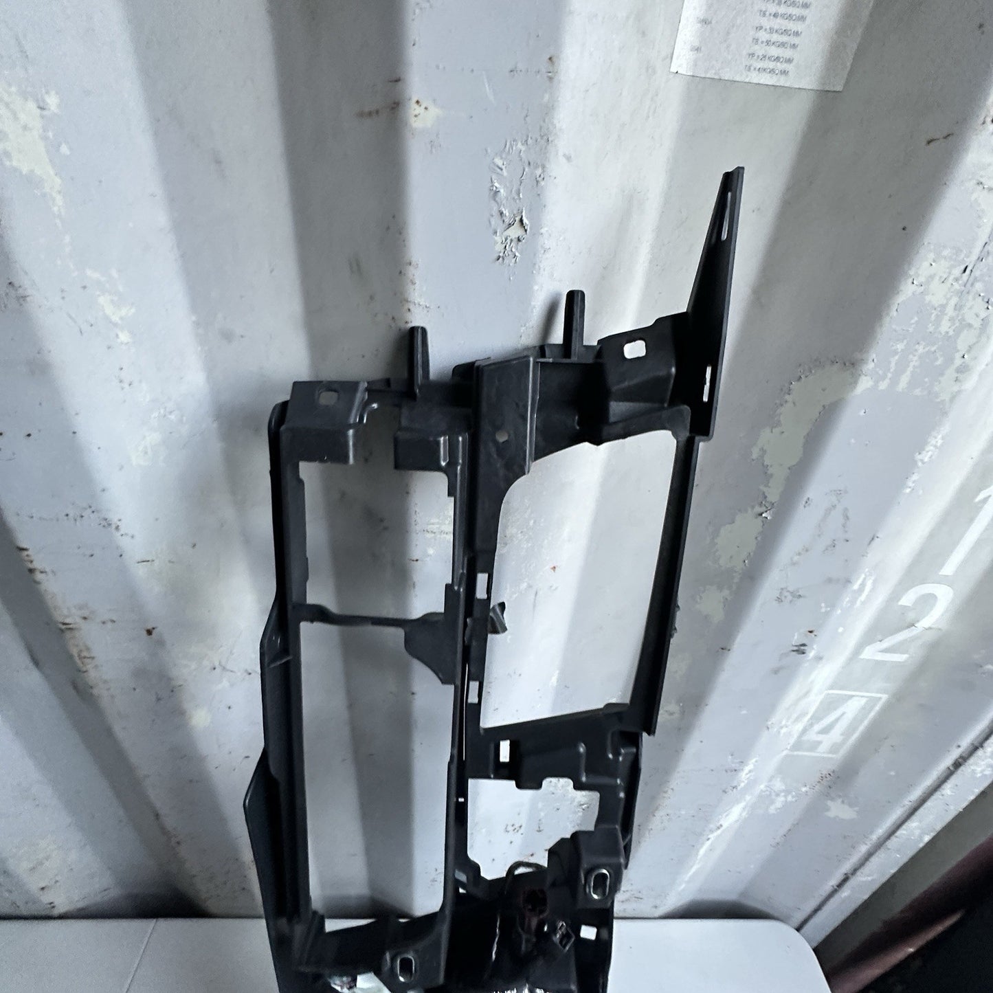 2014-2019 CHEVROLET CORVETTE C7 CENTER CONSOLE BASE OEM