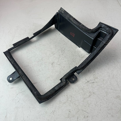 2016-2024 CHEVY CAMARO RADIATOR COOLING REAR AUXILIARY DUCT COVER 84027001 OEM