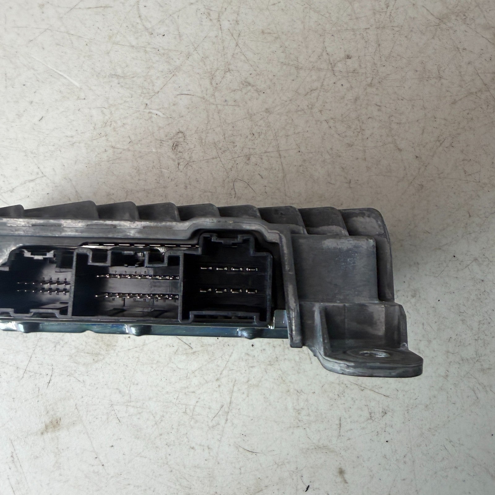 2014-2019 CHEVROLET CORVETTE C7 BOSE RADIO STEREO SPEAKER AMPLIFIER AMP 23441990