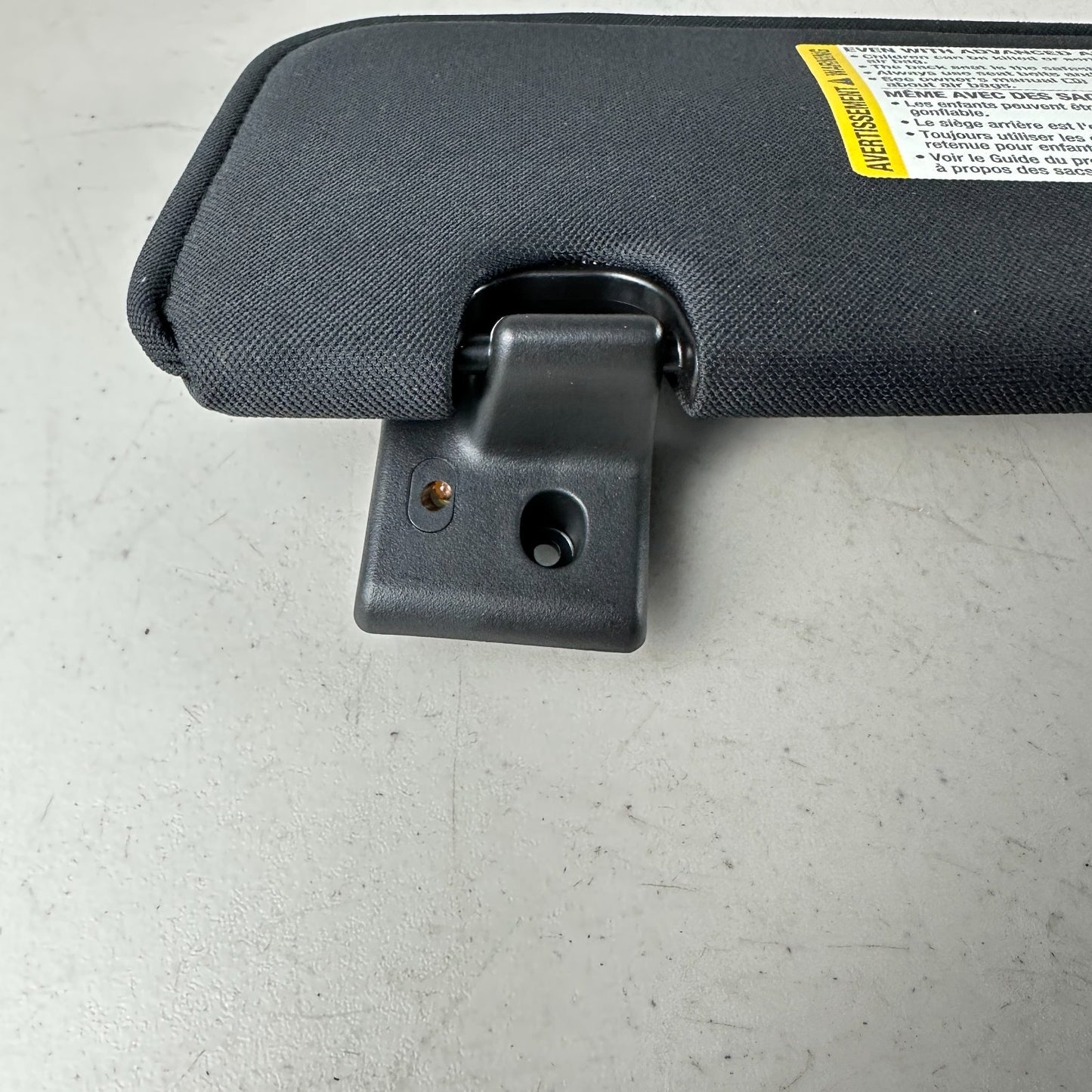 05-13 CHEVROLET CORVETTE FRONT RIGHT PASSENGER SIDE SUNVISOR SUN VISOR BLACK OEM