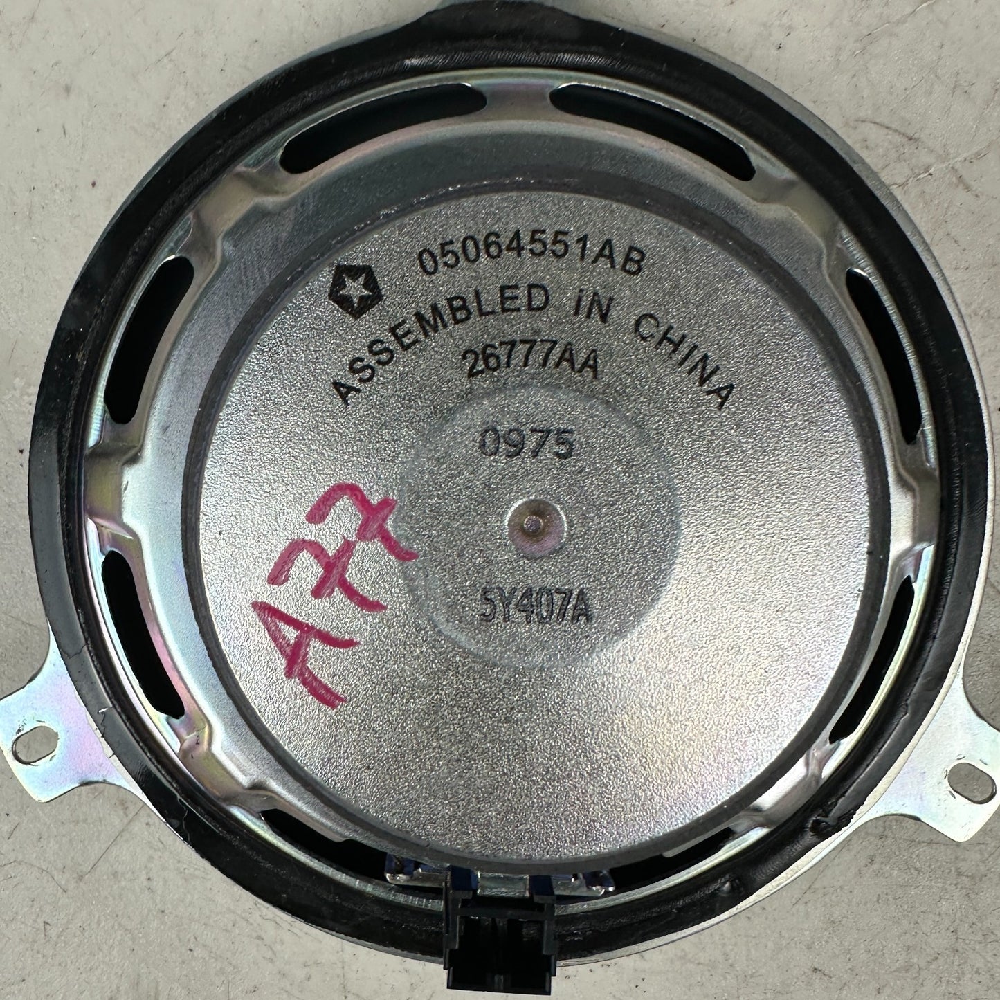 2015-2023 DODGE CHALLENGER REAR LEFT OR RIGHT DOOR AUDIO SPEAKER OEM 05064551AB