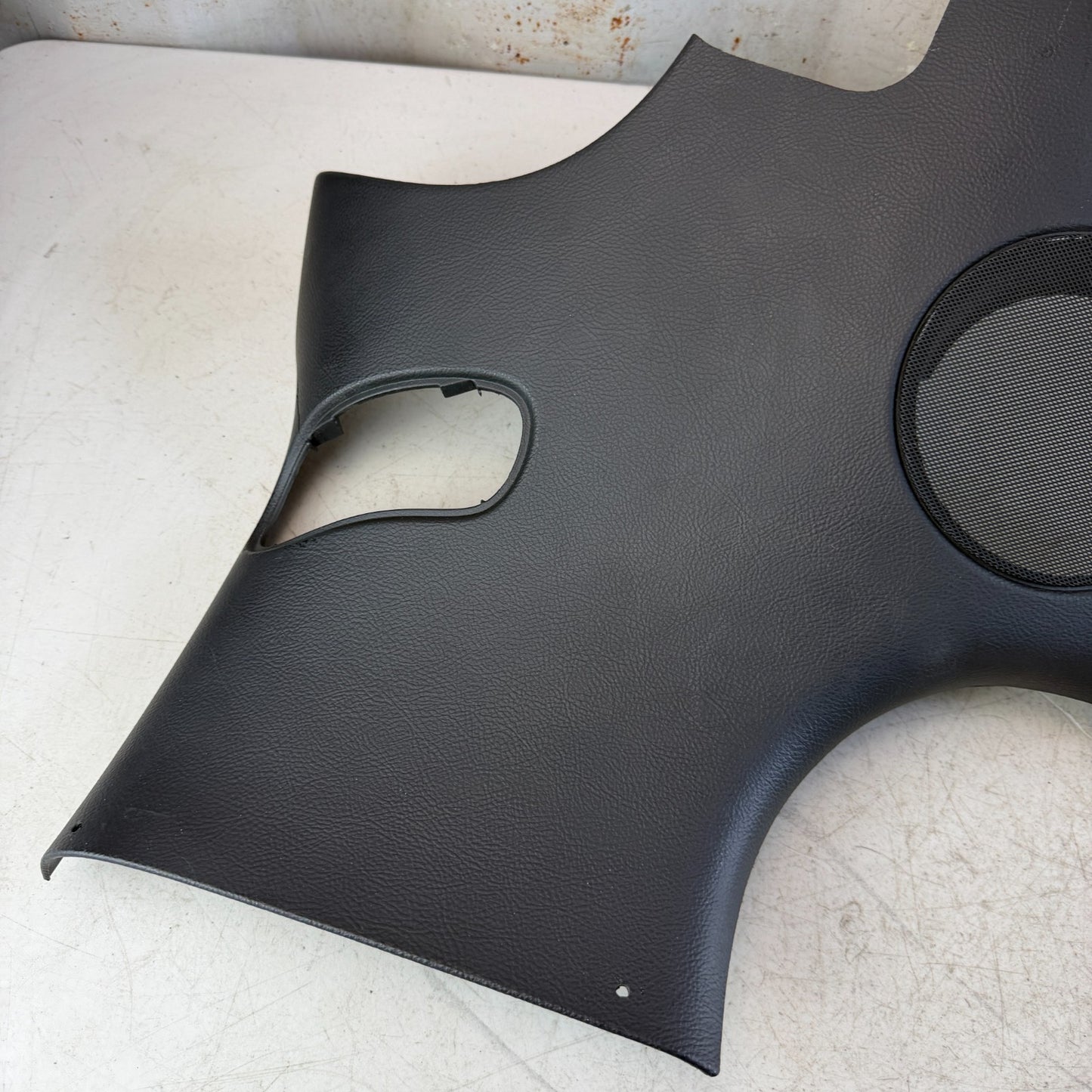 2005-2013 CHEVROLET CORVETTE C6 REAR RIGHT UPPER QUARTER TRIM PANEL 15277640 OEM