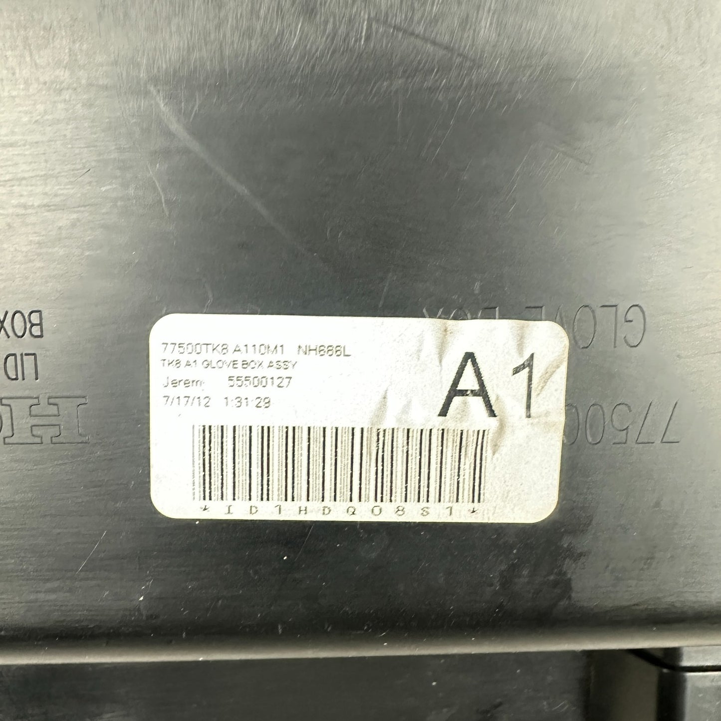 2011-2017 HONDA ODYSSEY RIGHT SIDE DASH STORAGE COMPARTMENT GLOVE BOX BEIGE OEM