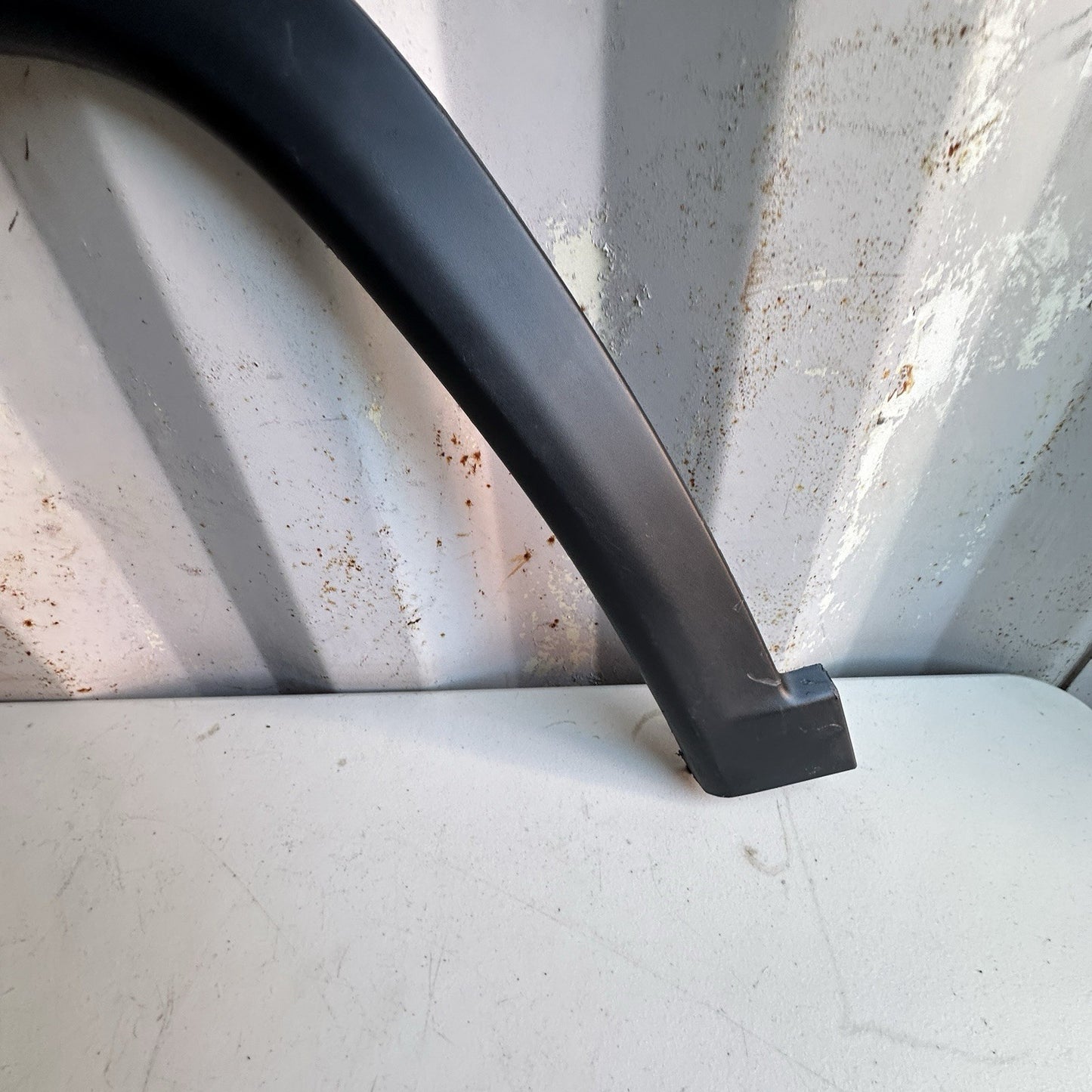 2017 2018 2019 2020 2021 Jeep Compass Front Left LH Fender Flare Molding OEM
