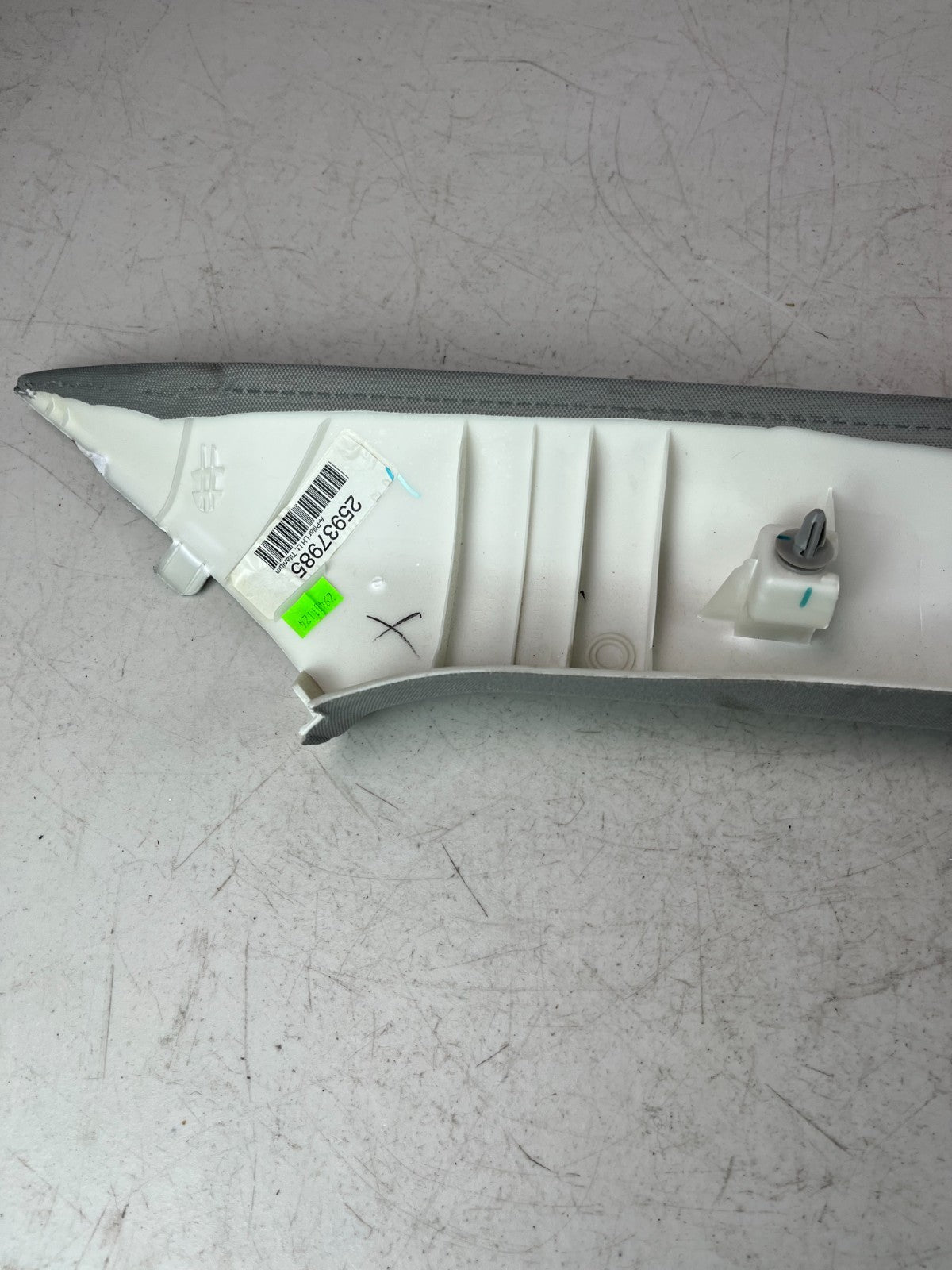 2009-2014 CADILLAC CTS-V FRONT LEFT DRIVER SIDE A-PILLAR TRIM COVER 25937985 OEM