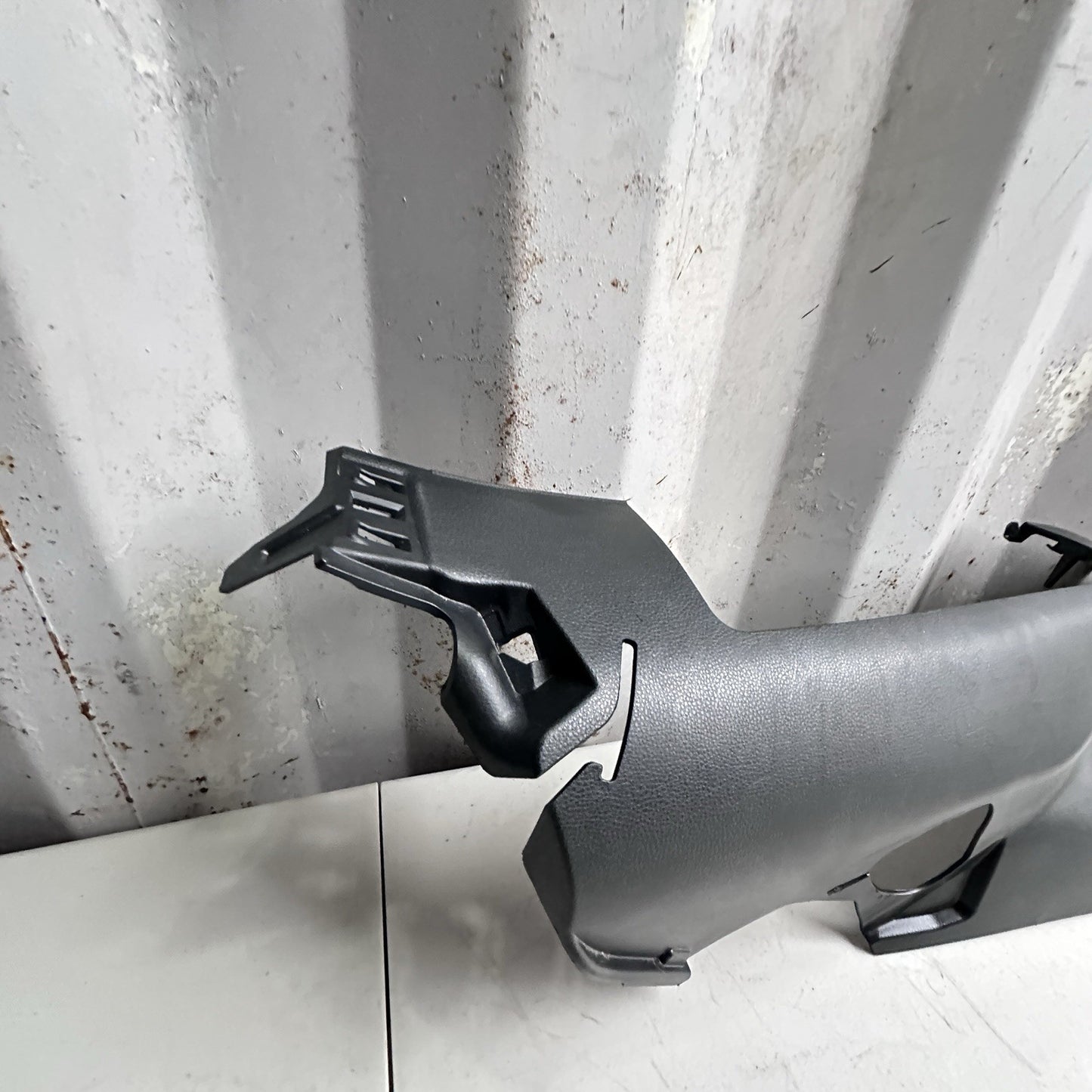 2020- 2025 TOYOTA COROLLA SEDAN REAR RIGHT C PILLAR LOWER QUARTER COVER TRIM OEM