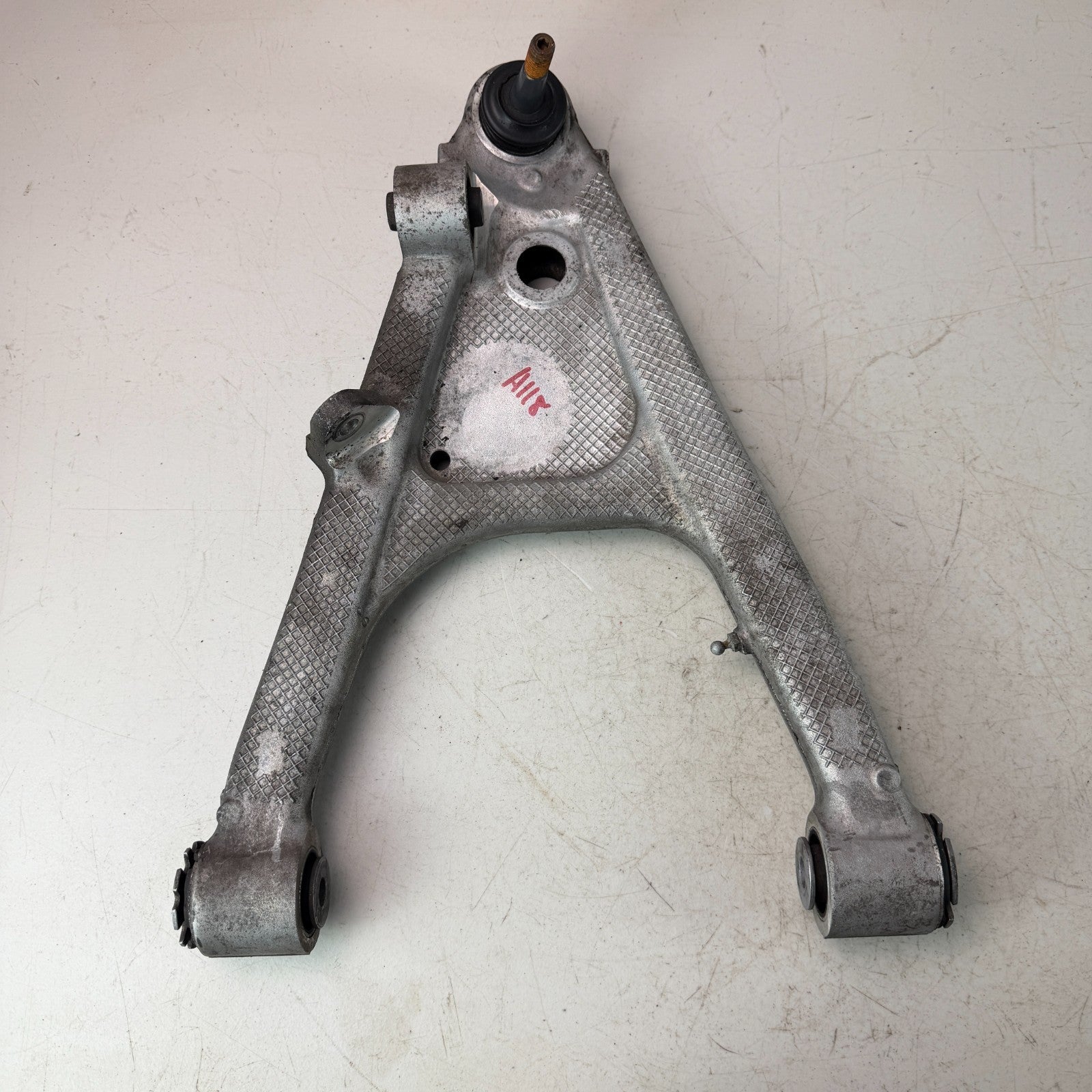 2014-2019 CHEVROLET CORVETTE REAR LEFT DRIVER SIDE LOWER CONTROL ARM 20965285