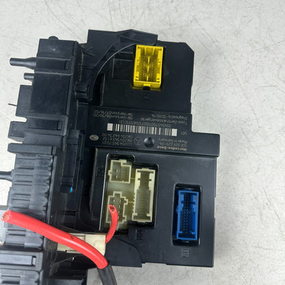 2008-2011 MERCEDES W204 C300 C350 REAR FUSE BOX RELAY MODULE 2045458201 OEM