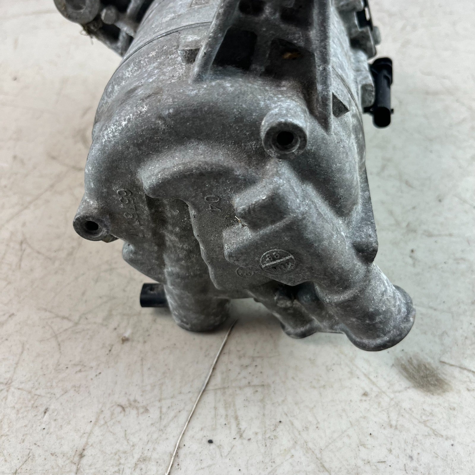 2014-2019 CHEVROLET CORVETTE AIR CONDITIONING AC A/C COMPRESSOR 84445506 OEM