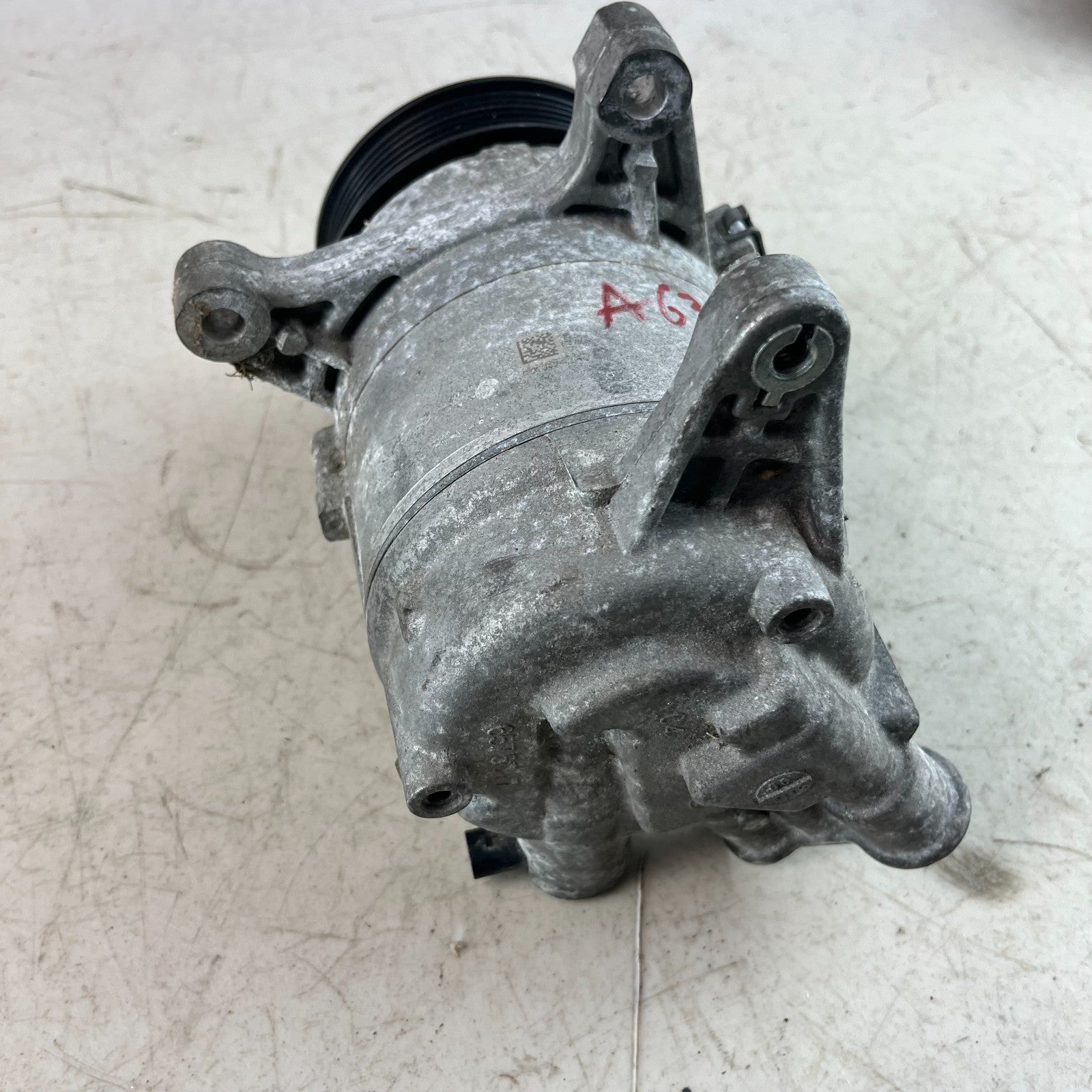 2014-2019 CHEVROLET CORVETTE AIR CONDITIONING AC A/C COMPRESSOR 84445506 OEM