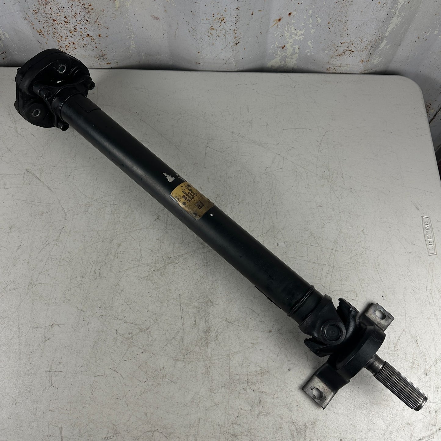 2016-2024 CHEVROLET CAMARO REAR PROPELLER DRIVE SHAFT DRIVESHAFT 84306999 OEM