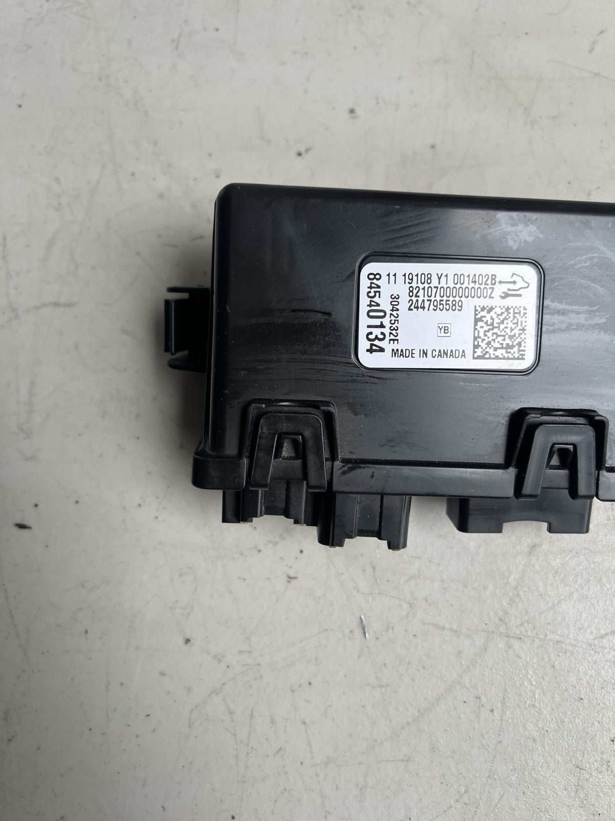 2014-2019 Chevy Corvette 6.2 Liftgate Control Unit Module 244795589
