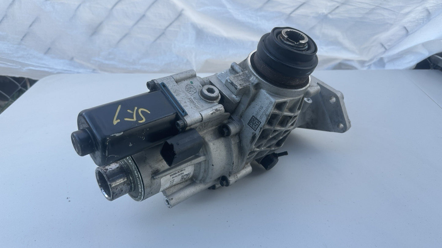 2017-2022 Jeep Compass Front Transfer Case OEM USED PN P68292767AE