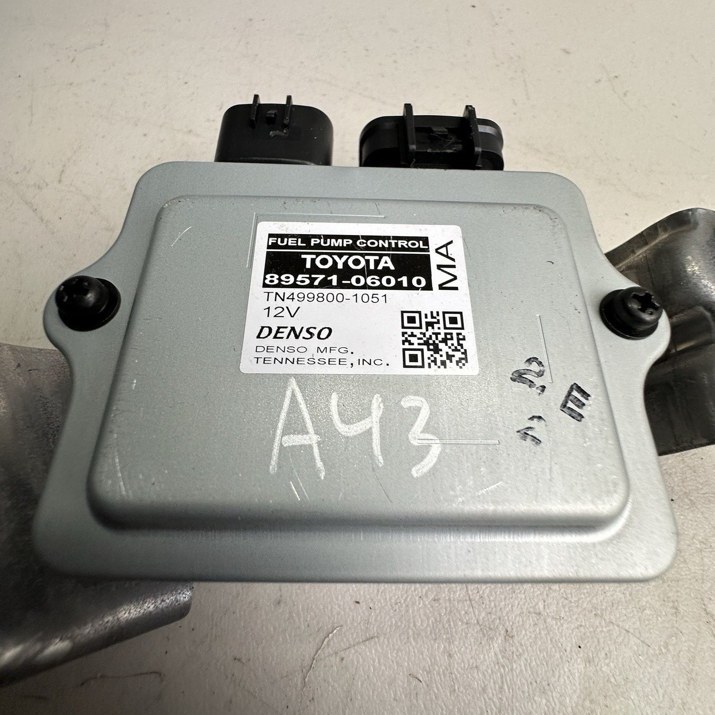2019-2022 Toyota Corolla Fuel Pump Control Module 89571-06010 *2.0L At Fwd