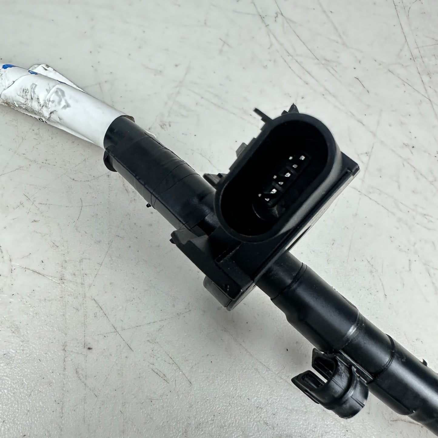 2014-2019 CHEVY CORVETTE BATTERY NEGRATIVE TERMINAL CABLE W/ CURRENT SENSOR OEM