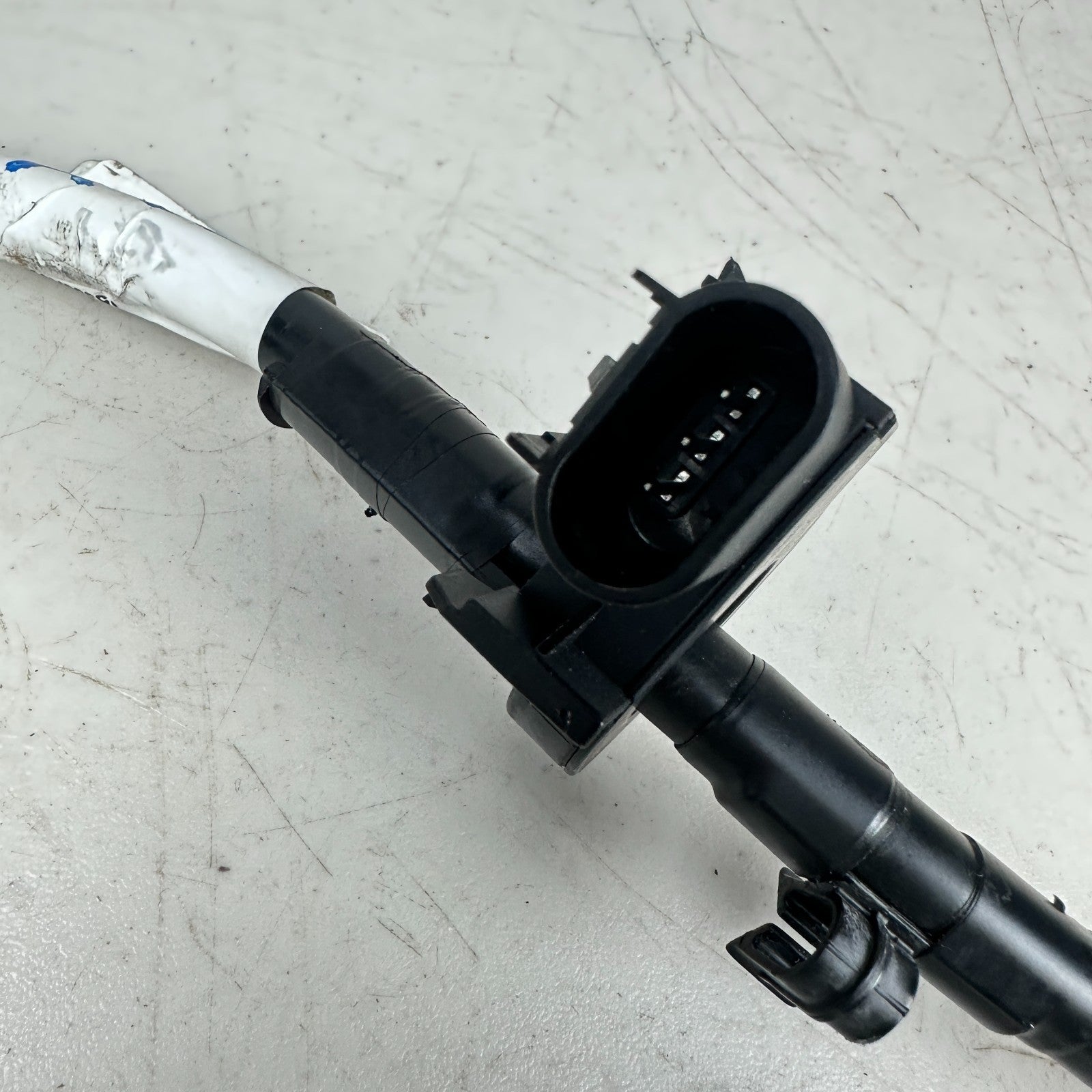 2014-2019 CHEVY CORVETTE BATTERY NEGRATIVE TERMINAL CABLE W/ CURRENT SENSOR OEM