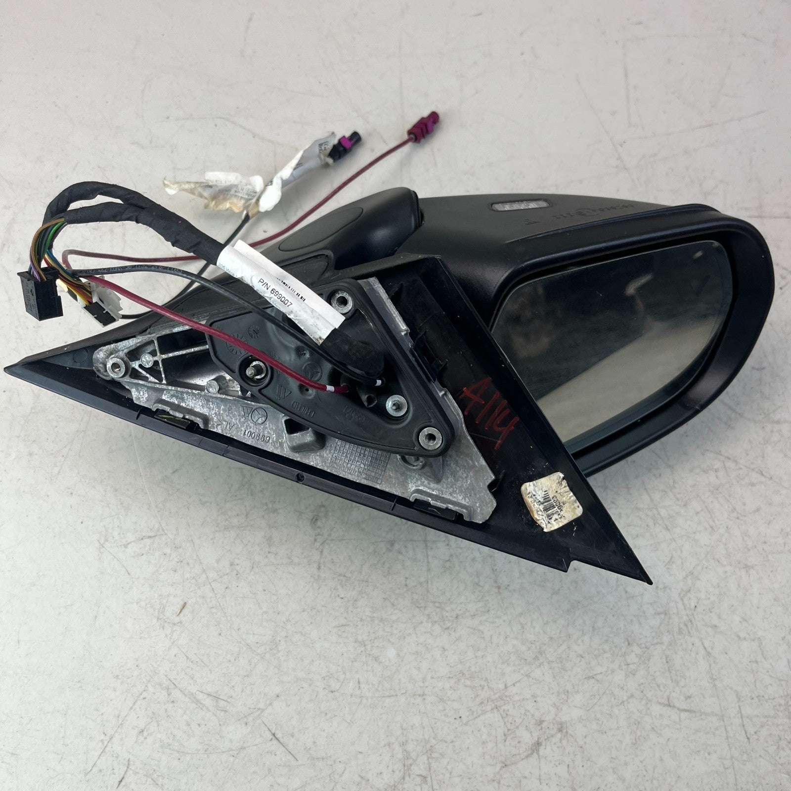 2015-2019 MERCEDES W205 C300 FRONT LEFT DRIVER SIDE VIEW DOOR MIRROR 699071 OEM