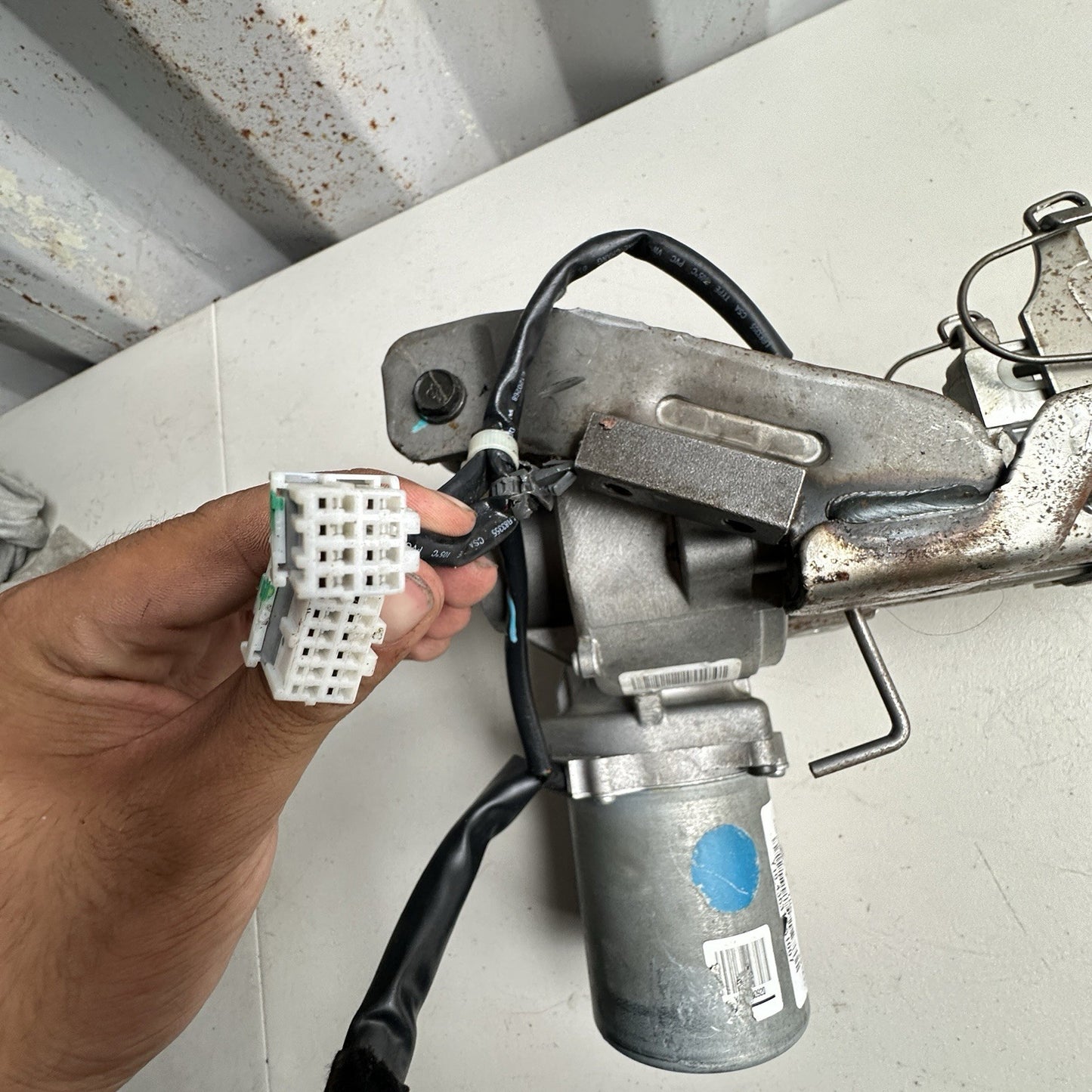 2011-2014 HYUNDAI SONATA ELECTRIC POWER STEERING COLUMN W/ MOTOR OEM, 563003Q601
